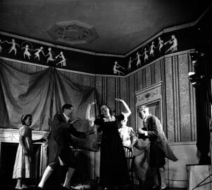 Heidi Heimann - Stage action at The Little Sweep - 1949 - London The Warburg Institute