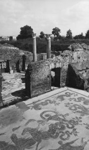 Ancient Roman - 139