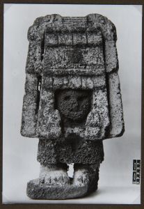 Aztec - 1250 (circa)